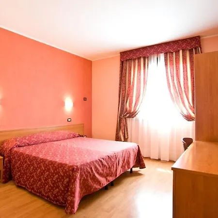 Colombo 3*